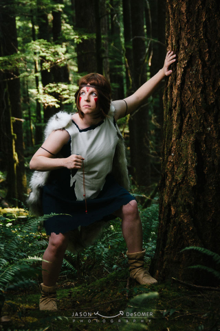 Illustration for article titled Princess Mononoke Cosplay Blows The Head Off The God Of Cosplay